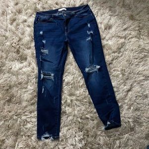 KanCan distressed skinny jeans
